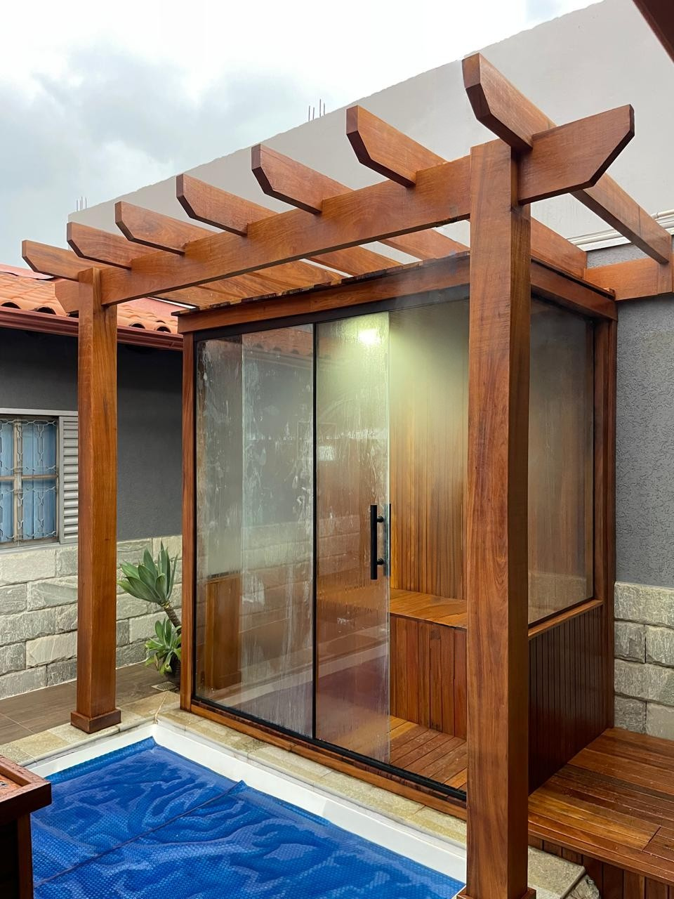 Sauna de madeira